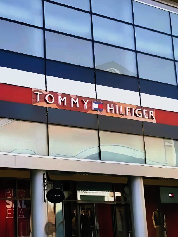 Tommy Hilfiger